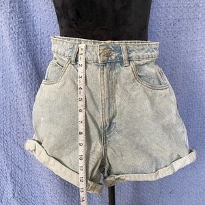 Lightwash Jeans Shorts